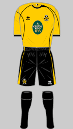 cambridge united fc 2010-11 home kit